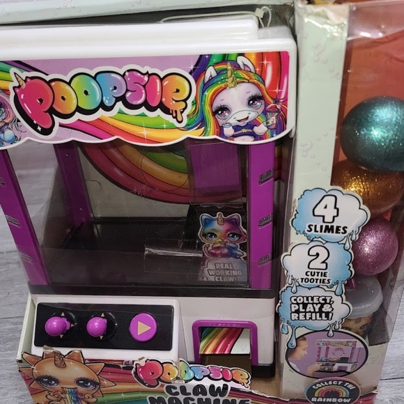 Poopsie Claw Machine with 3 Slimes and 2 Cutie Tootie claw machine New!!!!!!! - Picture 7 of 7